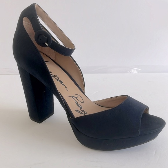 American Rag Navy Blue Heels - Picture 3 of 8